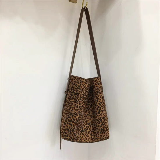 leopard Print Vintage Leopard Suede Bucket Bag for Women with Crossbody Strap
