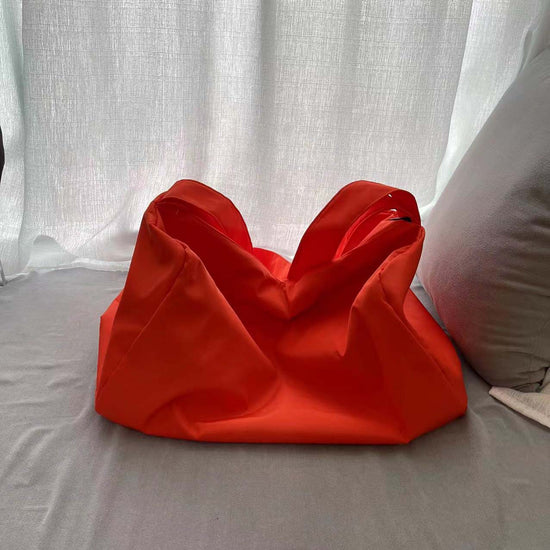 Orange Red Large-Capacity Nylon Sports Fitness Bag(42x27x23cm) - Multi-functional Yoga Training & Travel Duffel, Waterproof Solid Color