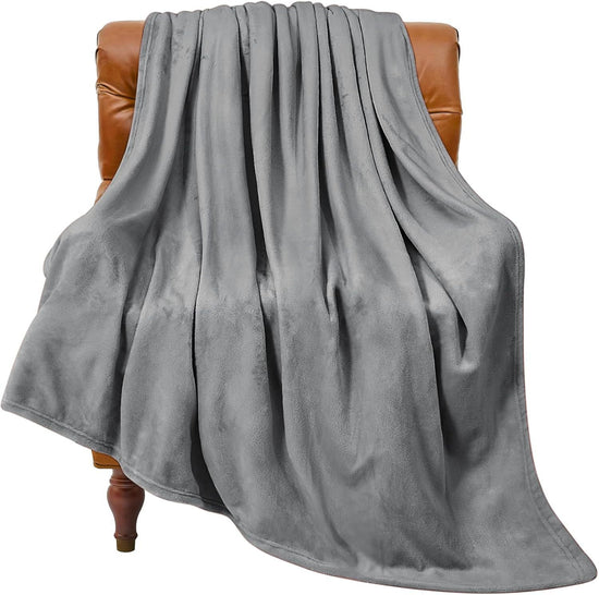 Grey Ultra-Soft Coral Fleece Blanket – Lightweight Summer Throw for Office Naps, Air Conditioning, and Cozy Home Use(100*150cm)