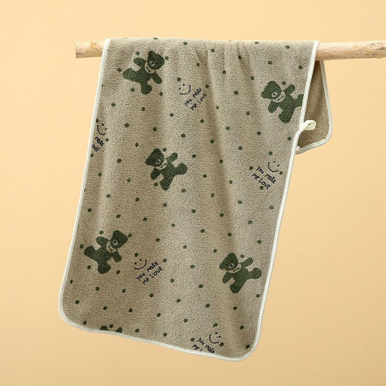 5-Pack Green Soft Absorbent Face Towels with Bear Pattern Design – Quick-Drying Plush Towel Set for Bath and Daily Use