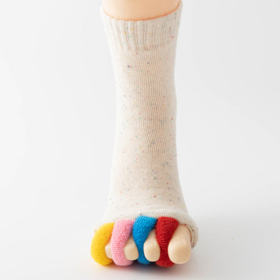 Colorful-white Open-Toe Yoga Five-Toe Socks | Bunion Corrector and Anti-Odor Design | Breathable Toe Separator Fitness Wear (One Size)