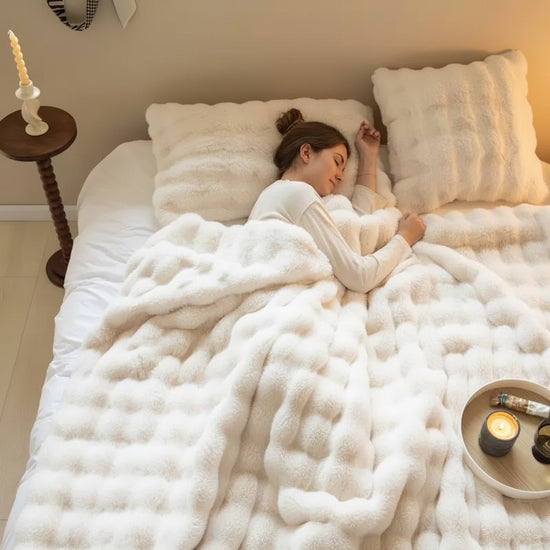 White Luxury Tuscany Fleece Rabbit Fur Bubble Blanket - Double-Sided Thickened Soft Plush Extra Large Bedding Set(200x230 CM Large Blanket + 2 Pack 45x45 CM Cushion Cover)
