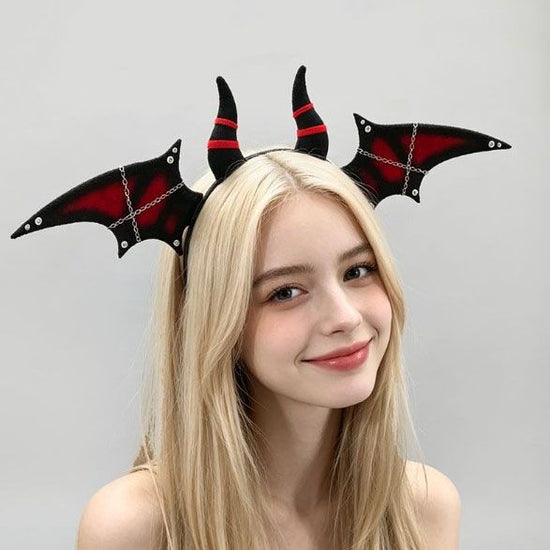 Halloween Bat Wing Devil Horn Headband - Black Red Gothic Vampire Cosplay Hair Accessory, Bendable Demon Aliceband for Parties, Dress Up and Comic Con