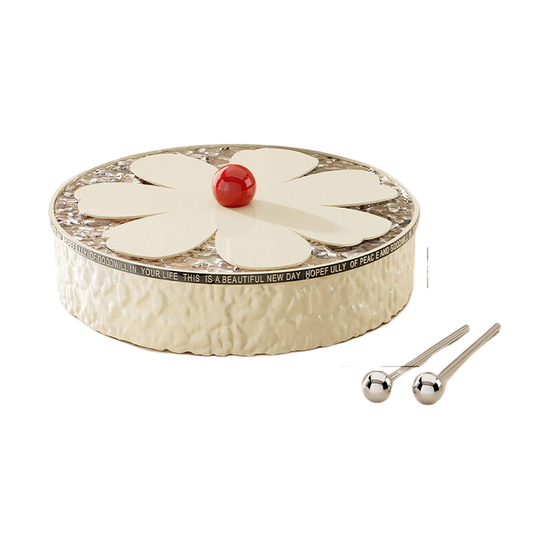 Flower shaped grid with lid dried fruit box, one layer of cream white