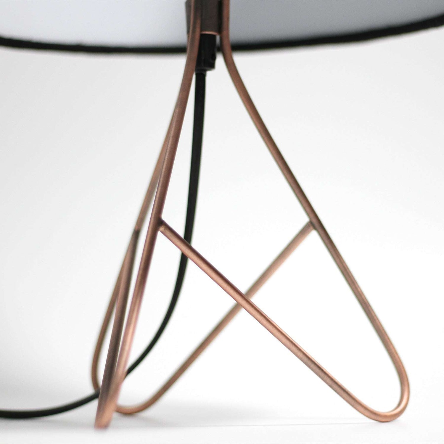 Belira Table Lamp - Copper - Magdasmall