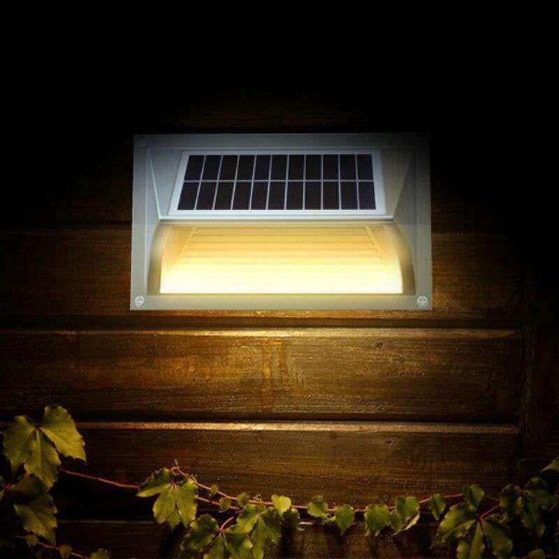 Solar Step Light – Warm White with Silver Case - Magdasmall