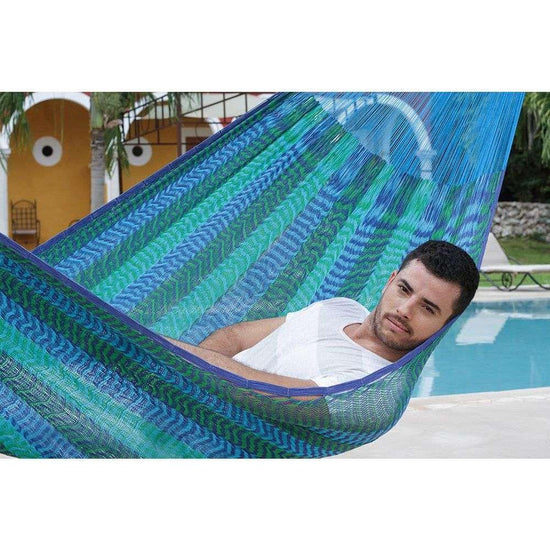 The out and about Mayan Legacy hammock Doble Size in Caribe colour